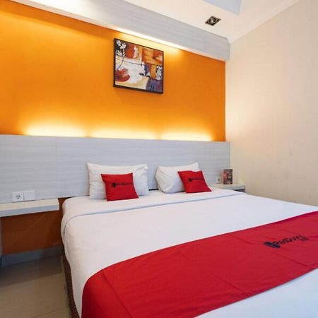 Reddoorz Plus @ Hotel Alden Makasar Zewnętrze zdjęcie